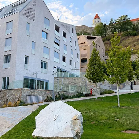 Daire Design - Steps From The Castle And Danube Bratislava